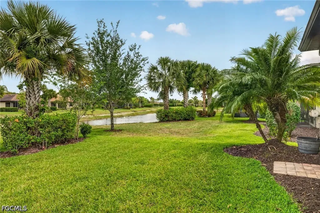 10894 Glenhurst Street Fort Myers FL 33913