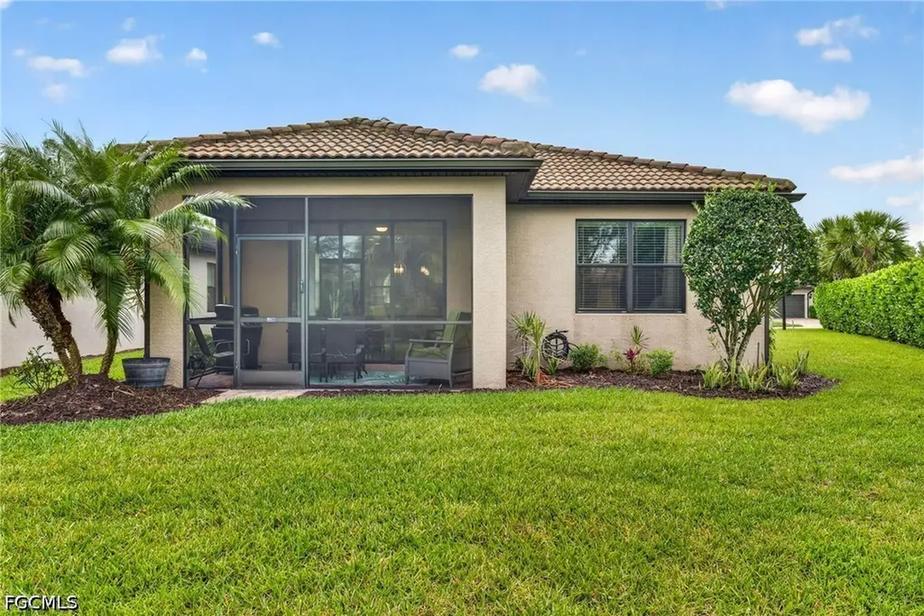 10894 Glenhurst Street Fort Myers FL 33913