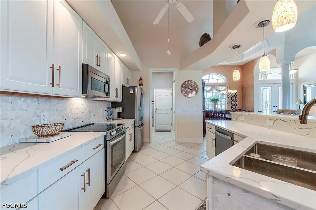 8555 Southwind Bay Circle Fort Myers FL 33908