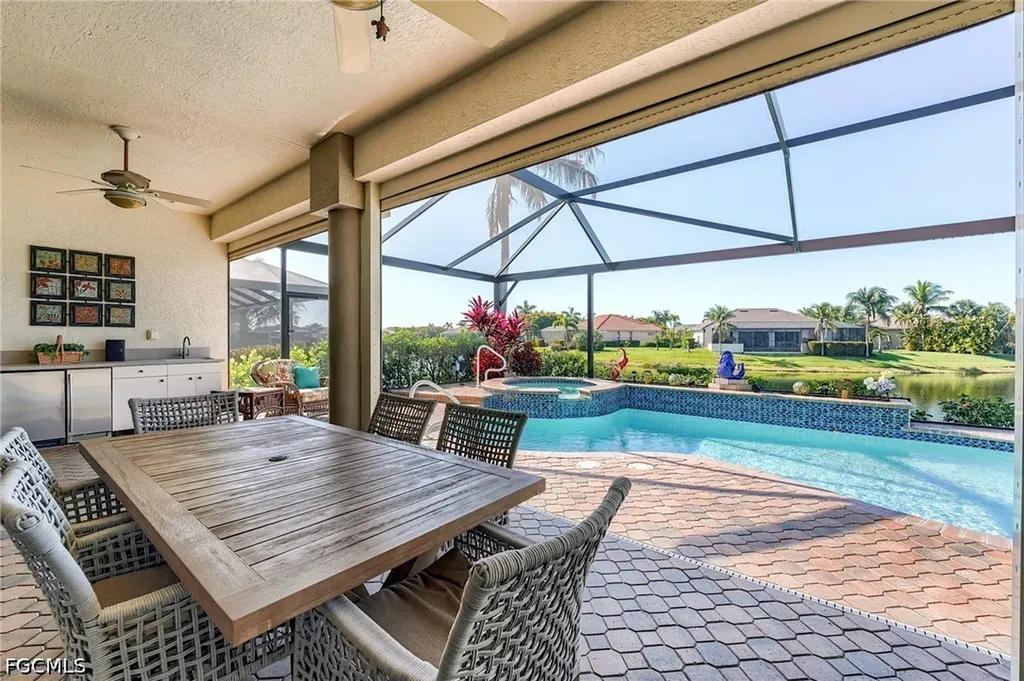 8555 Southwind Bay Circle Fort Myers FL 33908