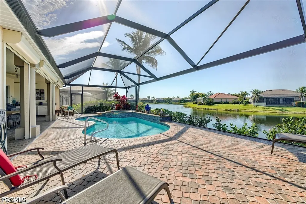 8555 Southwind Bay Circle Fort Myers FL 33908
