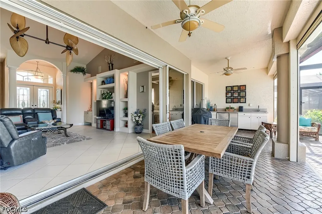 8555 Southwind Bay Circle Fort Myers FL 33908