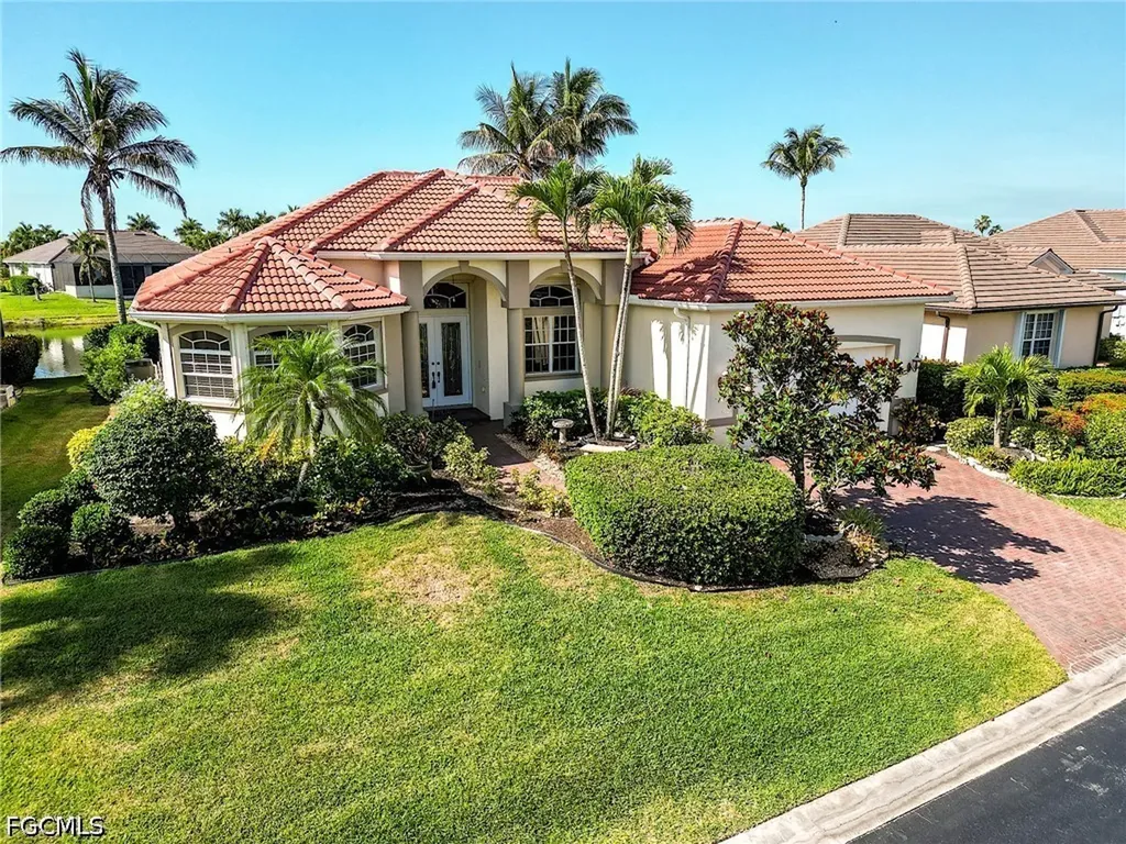 8555 Southwind Bay Circle Fort Myers FL 33908