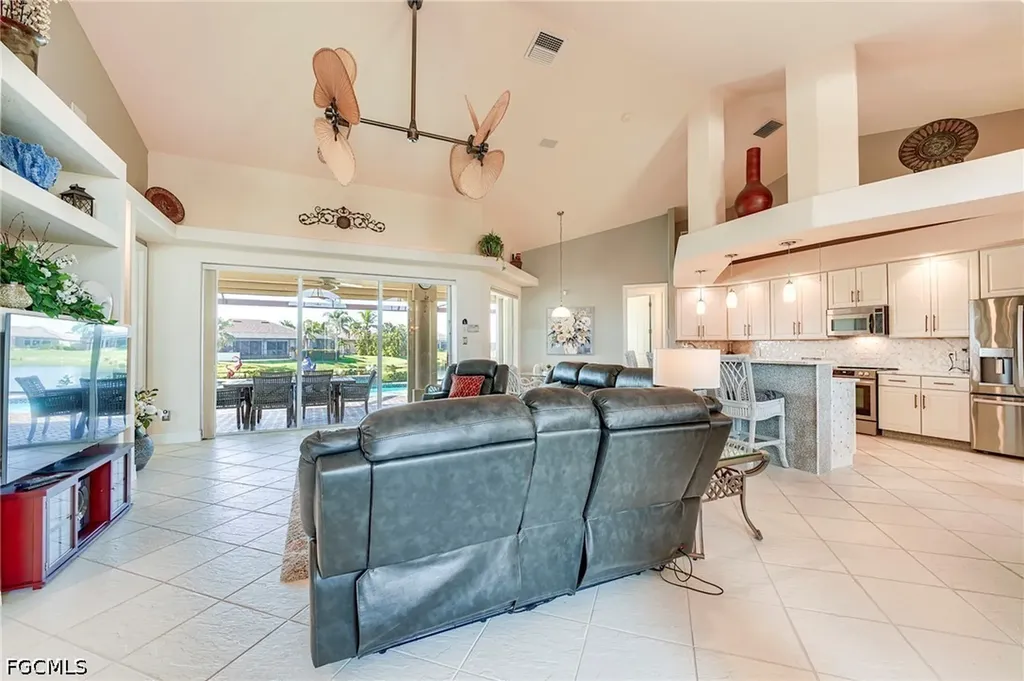 8555 Southwind Bay Circle Fort Myers FL 33908