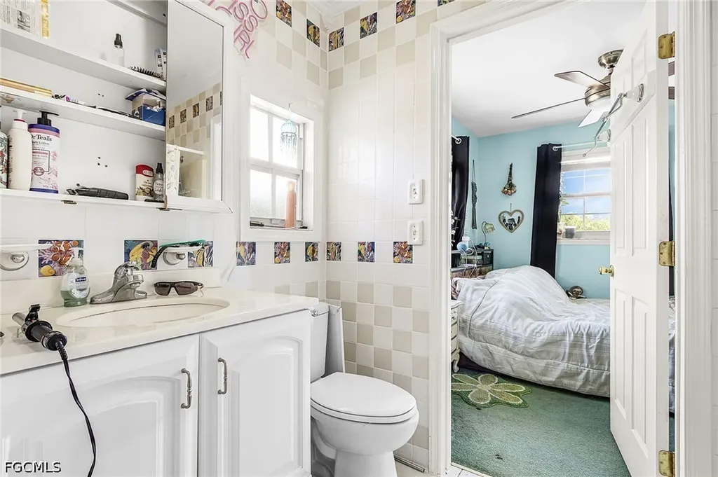 6351 Allen Park Drive Bokeelia FL 33922