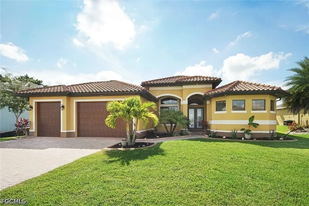 1502 SW 38th Street Cape Coral FL 33914