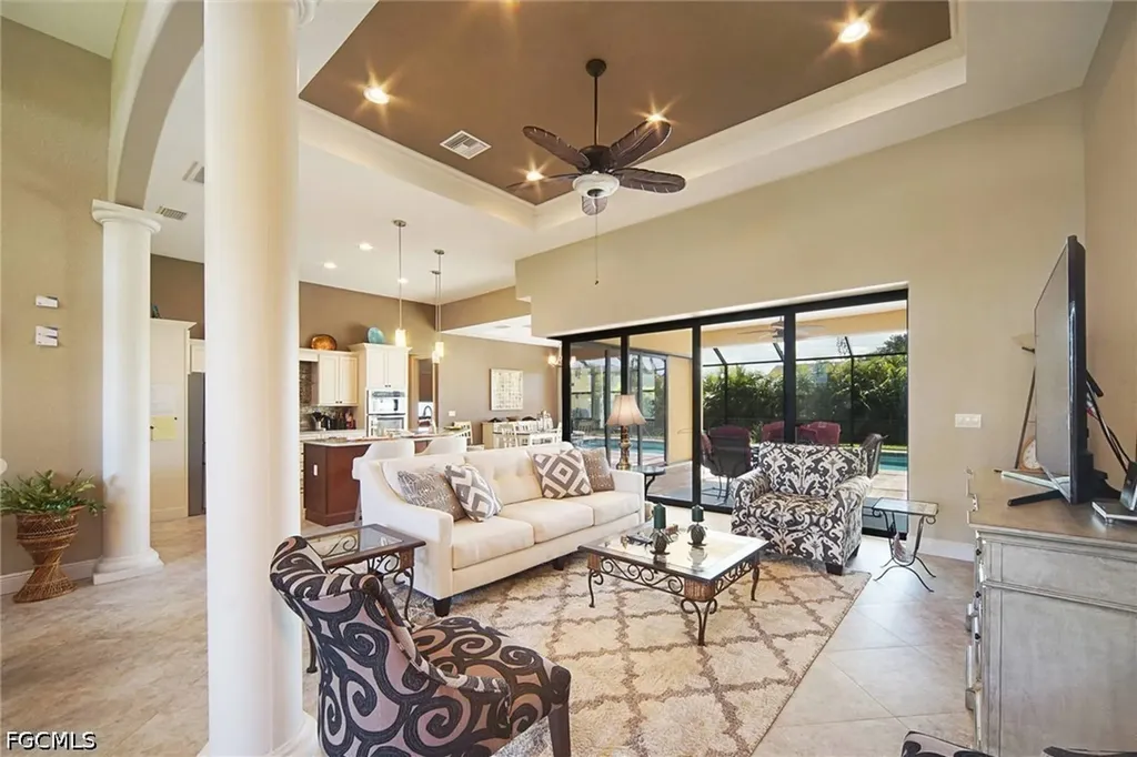 1502 SW 38th Street Cape Coral FL 33914