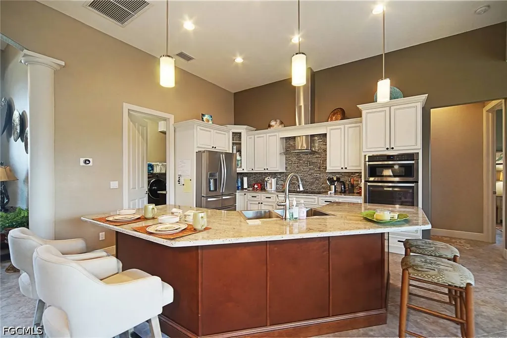 1502 SW 38th Street Cape Coral FL 33914
