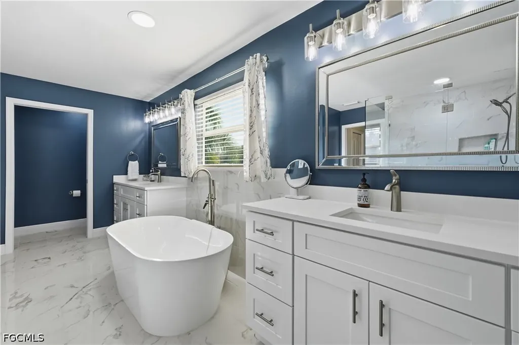 20528 Torre Del Lago Street Estero FL 33928