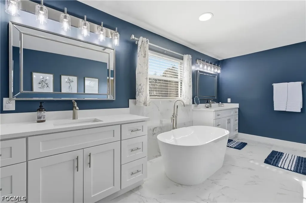 20528 Torre Del Lago Street Estero FL 33928