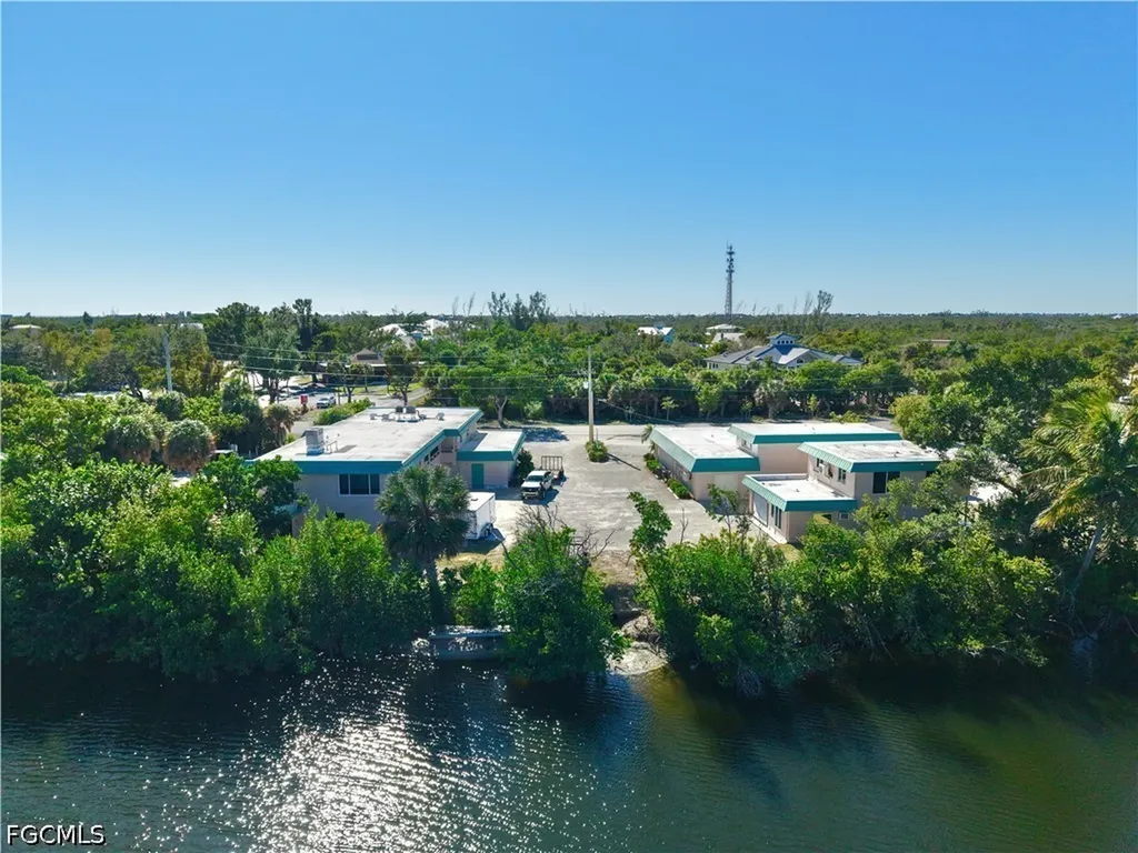 2430 Palm Ridge Road Sanibel FL 33957