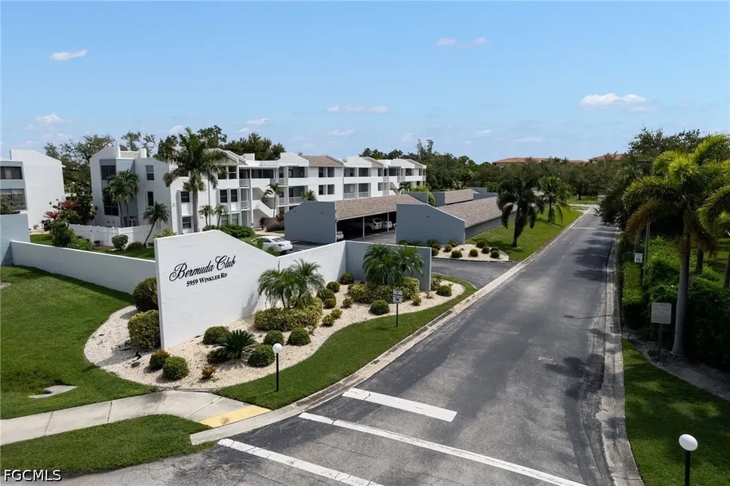 5959 Winkler Road Fort Myers FL 33919