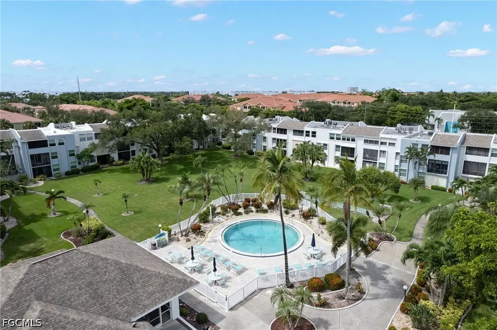 5959 Winkler Road Fort Myers FL 33919
