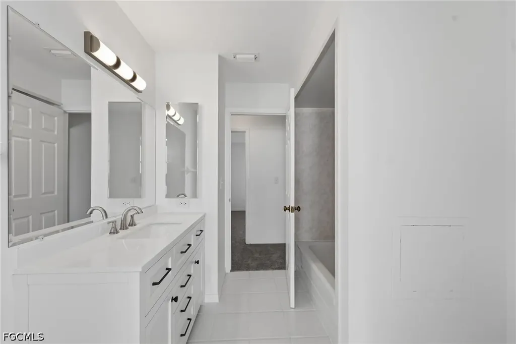 2601 SW 37th Terrace Cape Coral FL 33914