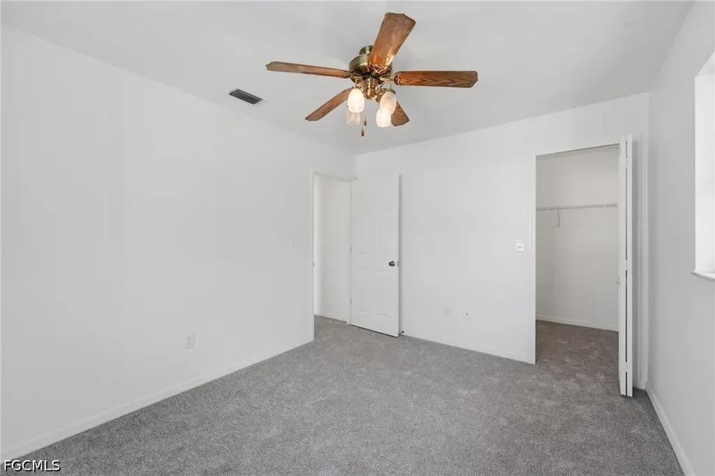 2601 SW 37th Terrace Cape Coral FL 33914