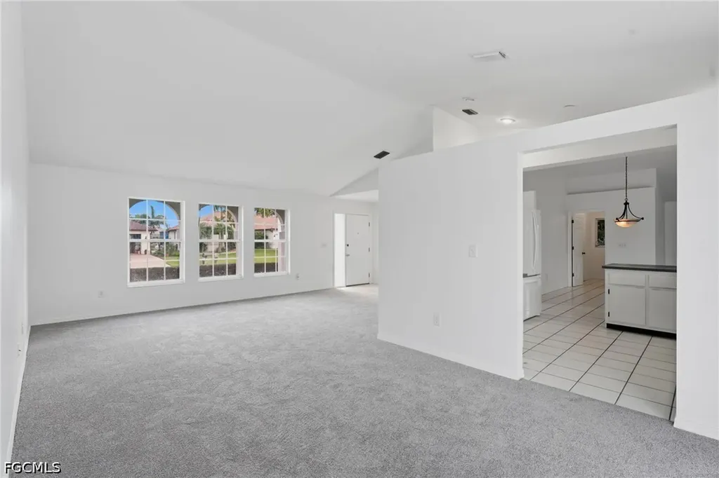 2601 SW 37th Terrace Cape Coral FL 33914