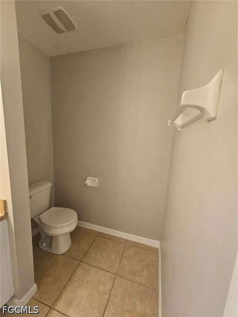 1156 NW 5th Place Cape Coral FL 33993