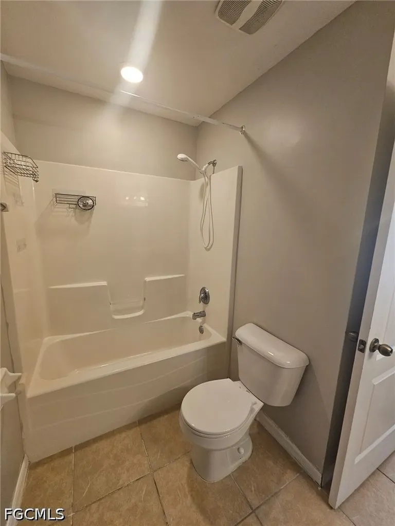1156 NW 5th Place Cape Coral FL 33993