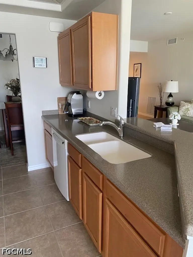 2668 Somerville Loop Cape Coral FL 33991
