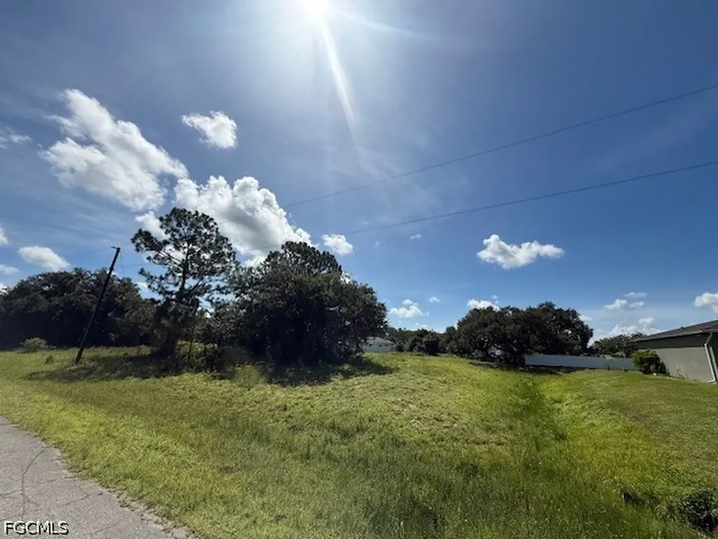 1361 Jabara Circle Labelle FL 33935