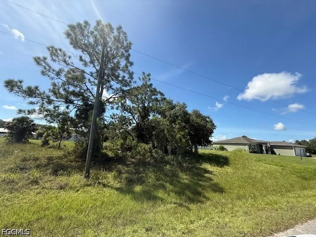 1361 Jabara Circle Labelle FL 33935