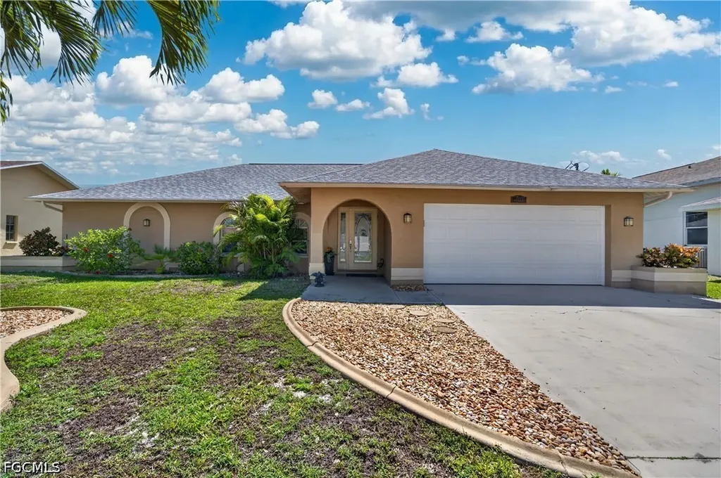 4005 SW 27th Avenue Cape Coral FL 33914