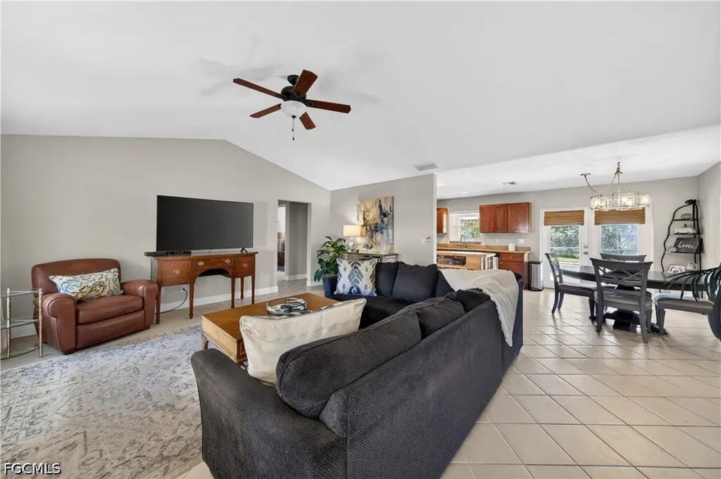 4005 SW 27th Avenue Cape Coral FL 33914