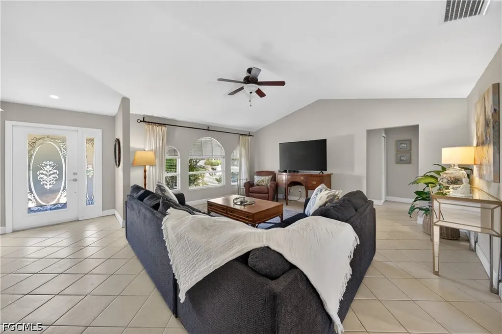 4005 SW 27th Avenue Cape Coral FL 33914