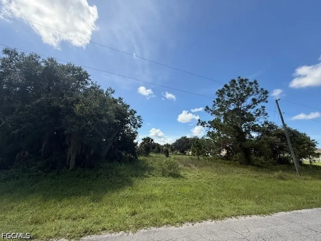1345 Jabara Circle Labelle FL 33935