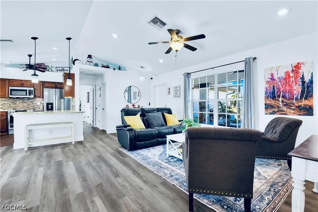 2533 SW 26th Avenue Cape Coral FL 33914