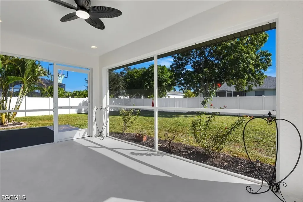 2533 SW 26th Avenue Cape Coral FL 33914