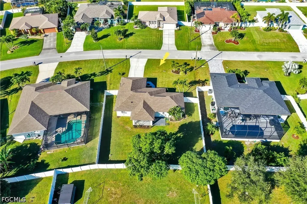 2533 SW 26th Avenue Cape Coral FL 33914