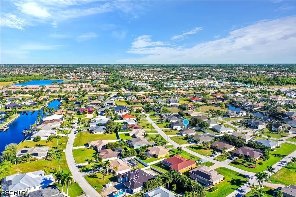 2533 SW 26th Avenue Cape Coral FL 33914