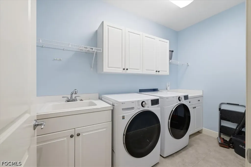 2104 W 1st Street Fort Myers FL 33901