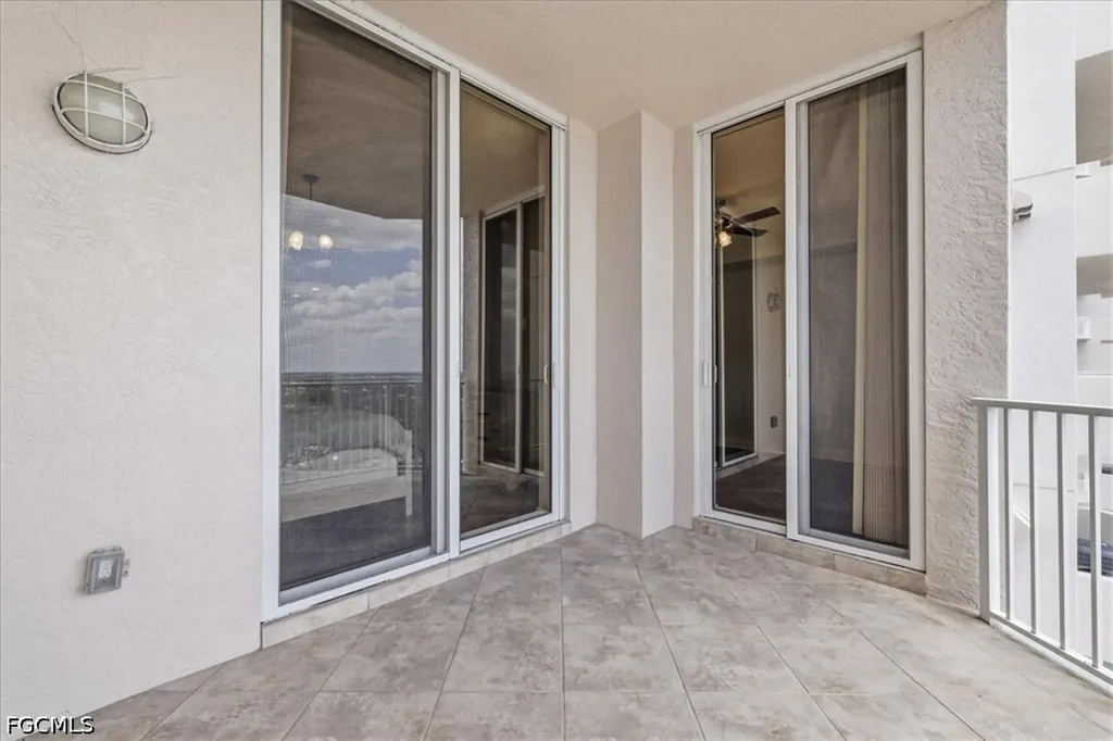 2104 W 1st Street Fort Myers FL 33901