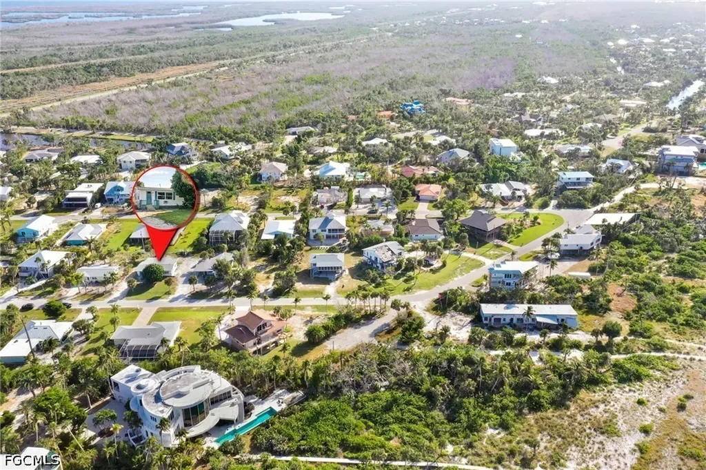 4819 Tradewinds Drive Sanibel FL 33957