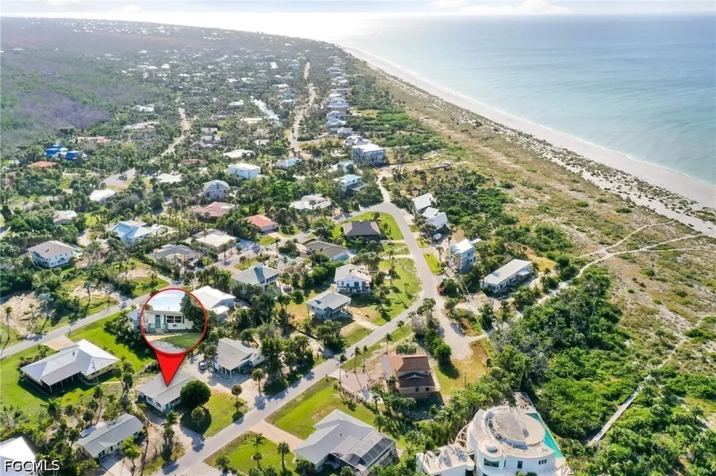 4819 Tradewinds Drive Sanibel FL 33957