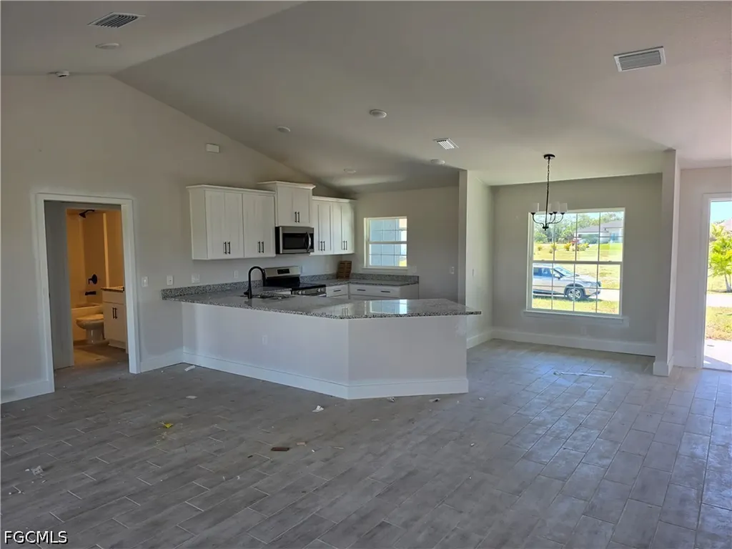 3731 NW 43rd Place Cape Coral FL 33993