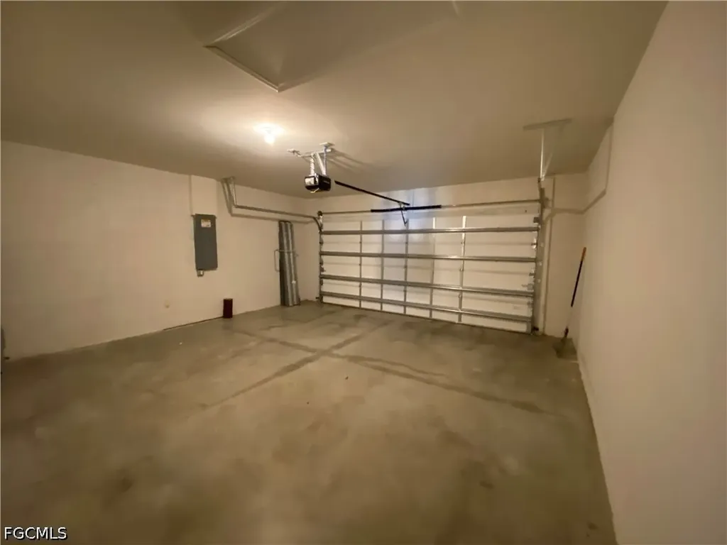1214 SW Embers Terrace Cape Coral FL 33991
