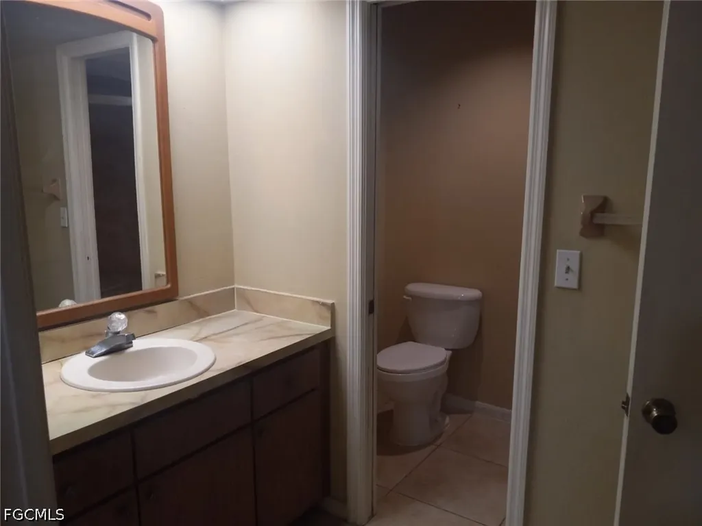 1106 SE 21st Lane Cape Coral FL 33990