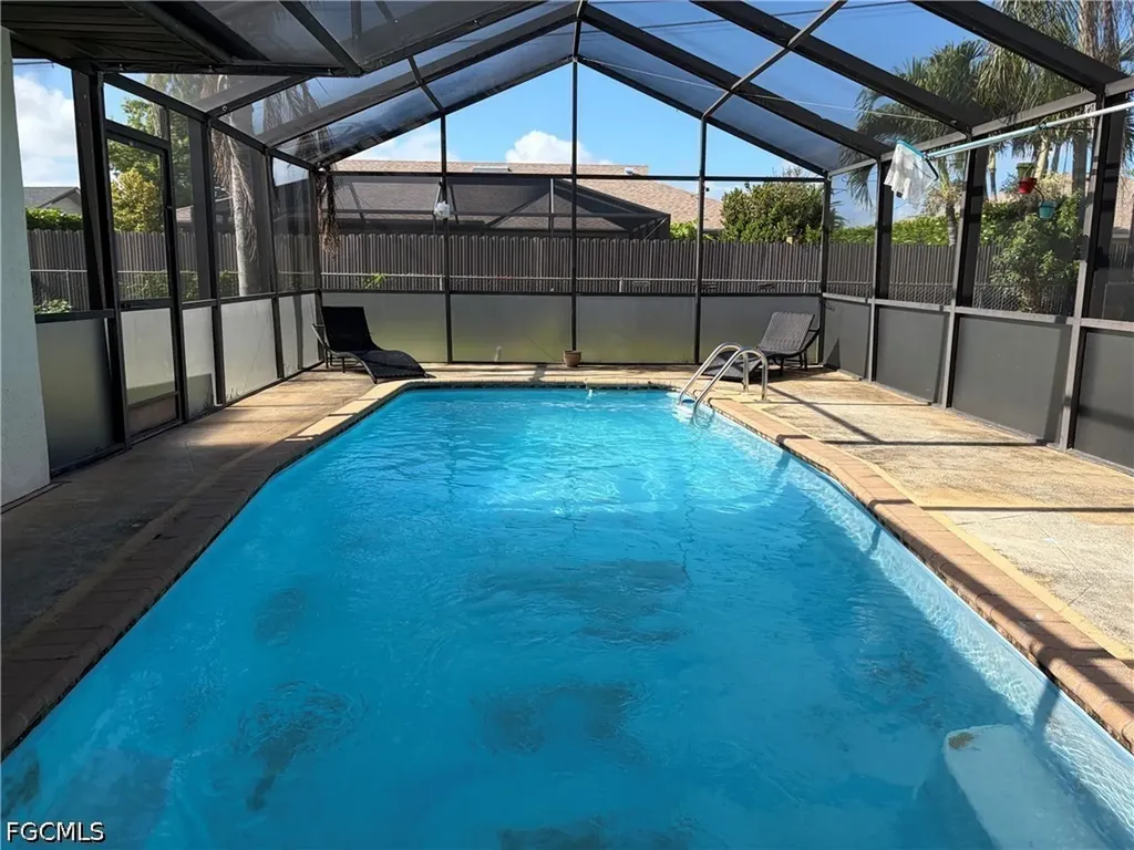 1106 SE 21st Lane Cape Coral FL 33990