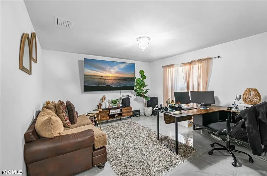 3507 2nd Street SW Lehigh Acres FL 33976