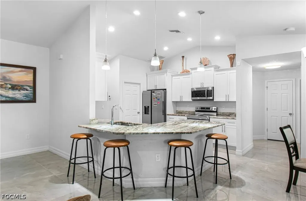3507 2nd Street SW Lehigh Acres FL 33976