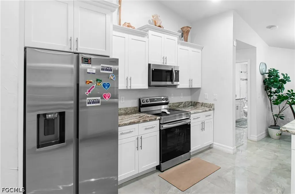 3507 2nd Street SW Lehigh Acres FL 33976