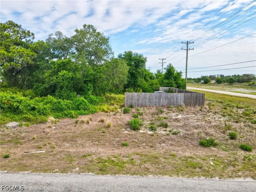 3102 47th Street SW Lehigh Acres FL 33976
