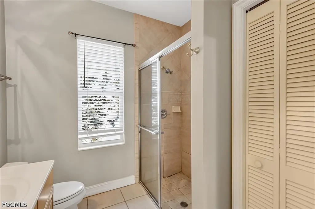 657 109th Avenue N Naples FL 34108