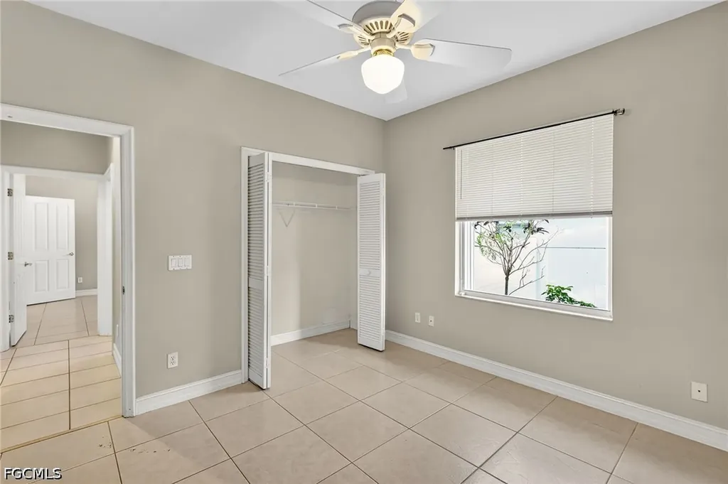 657 109th Avenue N Naples FL 34108