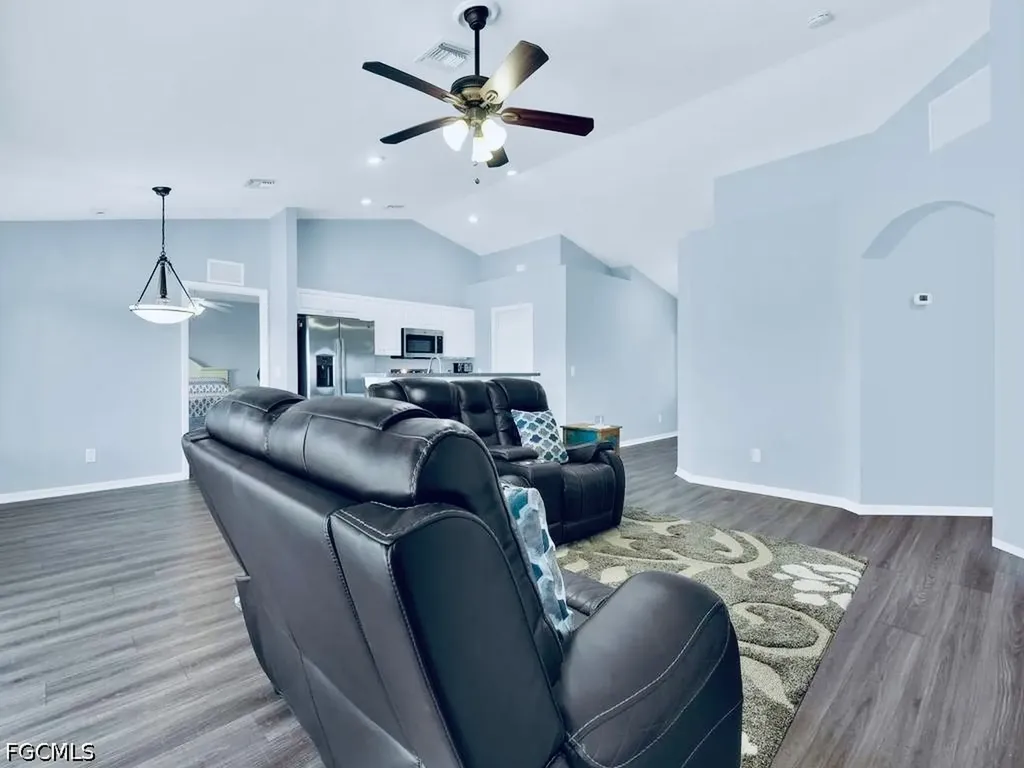 3106 72nd Street W Lehigh Acres FL 33971