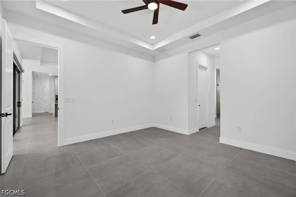 1715 SW 4th Street Cape Coral FL 33991