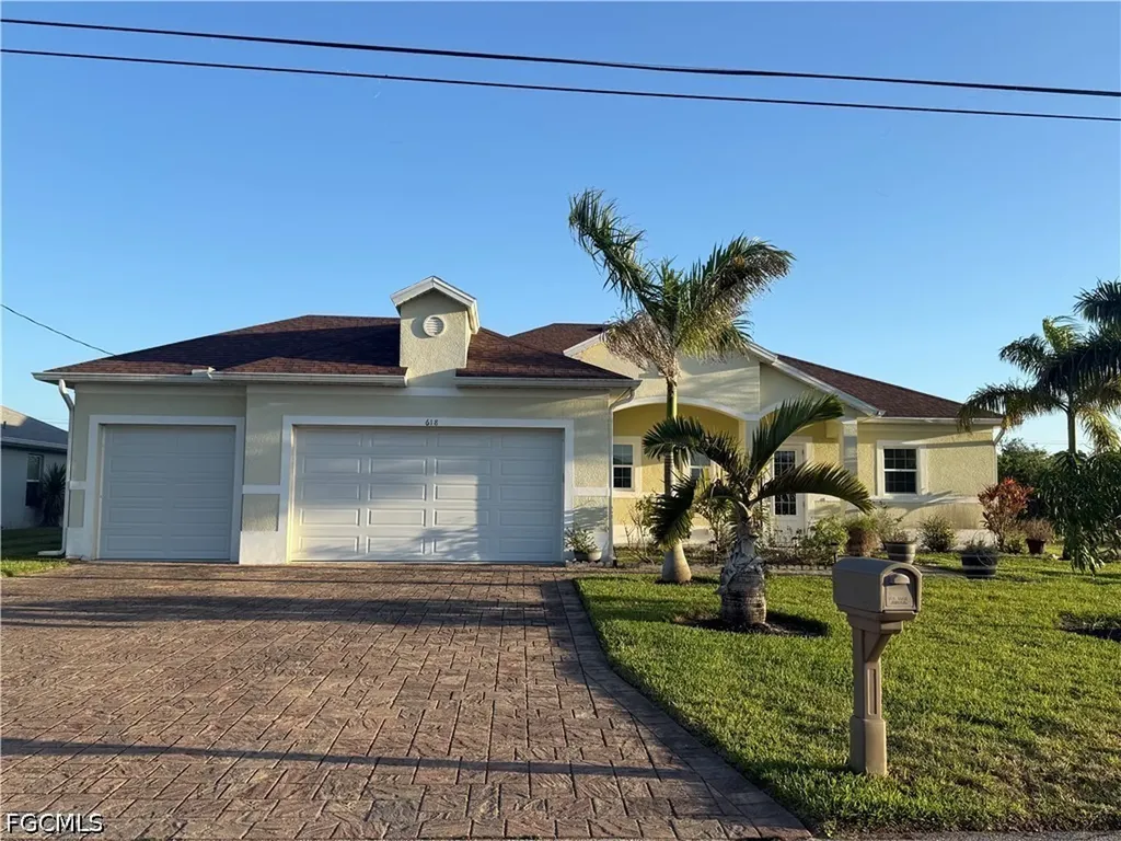 618 SW 31st Terrace Cape Coral FL 33914